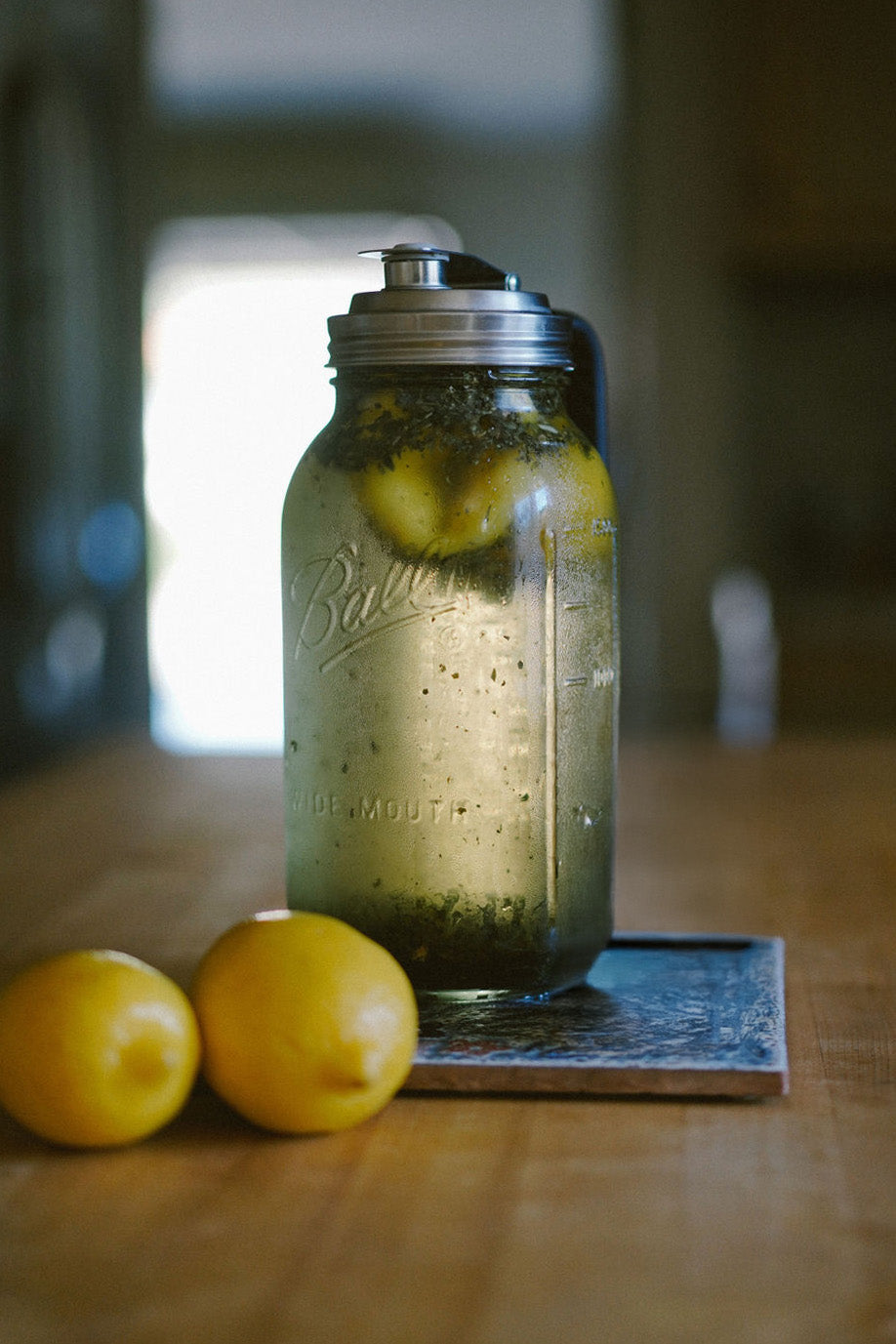 large-capacity mason jar flask with stainless steel pour lid and tea screen