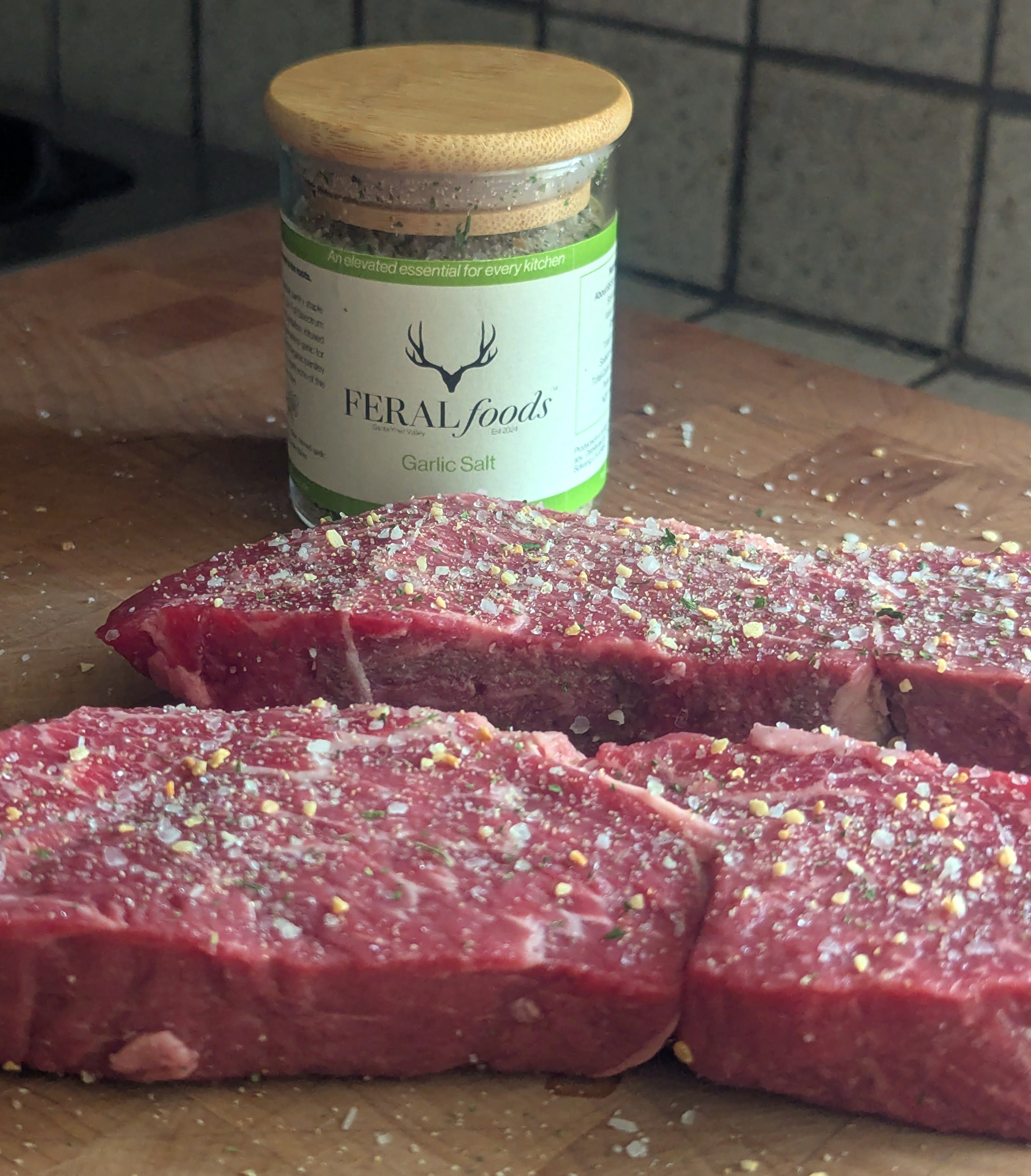 organic garlic-infused mineral salt seasoning